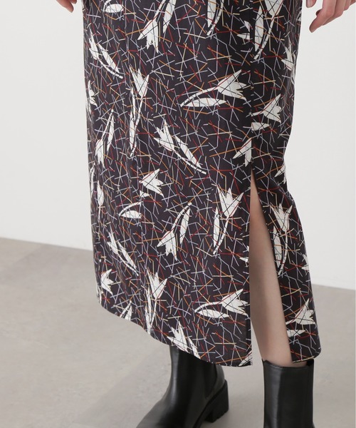 N.（N. Natural Beauty Basic）（エヌエヌナチュラルビューティーベーシック）の「◆ＬＩＢＥＲＴＹ　キャミワンピース（ワンピース・レディース・ブラック/グリーン・MEDIUM）」の3枚目の写真