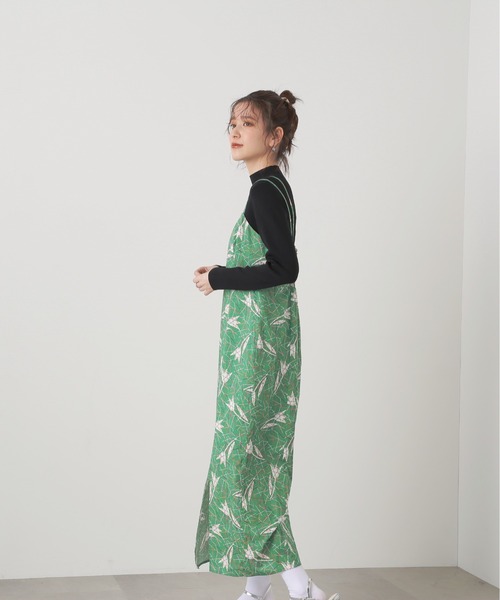 N.（N. Natural Beauty Basic）（エヌエヌナチュラルビューティーベーシック）の「◆ＬＩＢＥＲＴＹ　キャミワンピース（ワンピース・レディース・ブラック/グリーン・MEDIUM）」の17枚目の写真