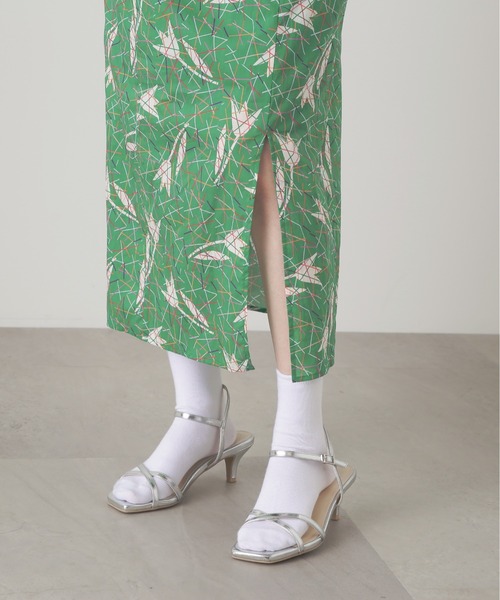 N.（N. Natural Beauty Basic）（エヌエヌナチュラルビューティーベーシック）の「◆ＬＩＢＥＲＴＹ　キャミワンピース（ワンピース・レディース・ブラック/グリーン・MEDIUM）」の7枚目の写真