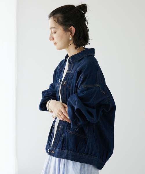 CRAFT STANDARD BOUTIQUE(クラフトスタンダードブティック)の「1stギャザーGジャン(デニムジャケット・レディース・インディゴブルー/ダークインディゴブルー・M/L)」の2枚目の写真