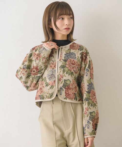 RETRO GIRL（レトロガール）の「ゴブランノーカラーJK（その他アウター・レディース・ブラック/ライトベージュ・FREE）」の2枚目の写真