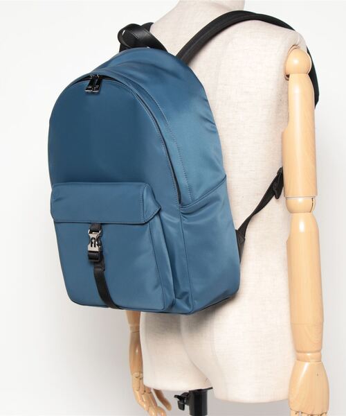 FURLA（フルラ）の「MAN COSMO M BACKPACK（バックパック/リュック・メンズ・ブルーグリーン・ONE SIZE）」の5枚目の写真