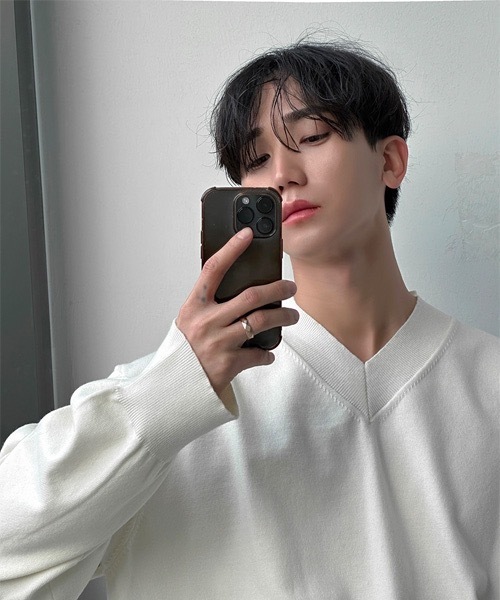 ASCLO(エジュクロ)の「ASCLO 12G Over V Neck Knit(ニット/セーター・メンズ・ブラック/グレー/アイボリー・FREE)」の22枚目の写真
