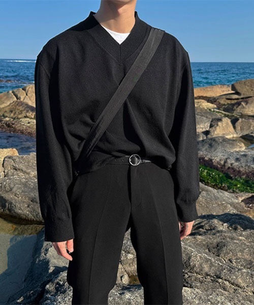 ASCLO(エジュクロ)の「ASCLO 12G Over V Neck Knit(ニット/セーター・メンズ・ブラック/グレー/アイボリー・FREE)」の18枚目の写真