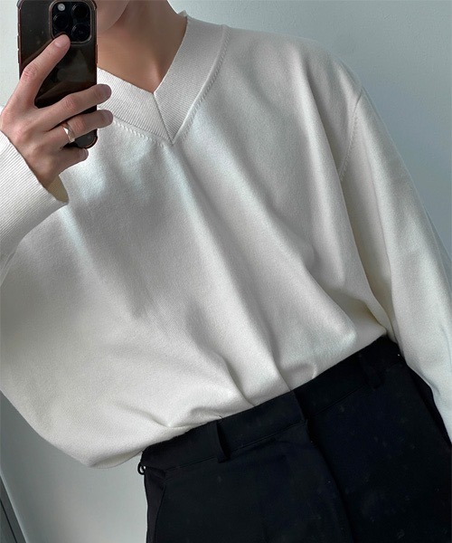 ASCLO(エジュクロ)の「ASCLO 12G Over V Neck Knit(ニット/セーター・メンズ・ブラック/グレー/アイボリー・FREE)」の19枚目の写真