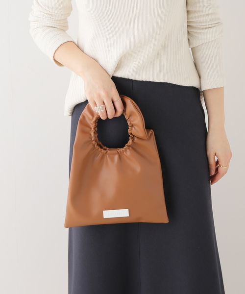 HELOYSE（エロイーズ）の「【HELOYSE/エロイーズ】 toast PU leather（ハンドバッグ・レディース・ブラック/キャメル/シルバー・FREE）」の18枚目の写真