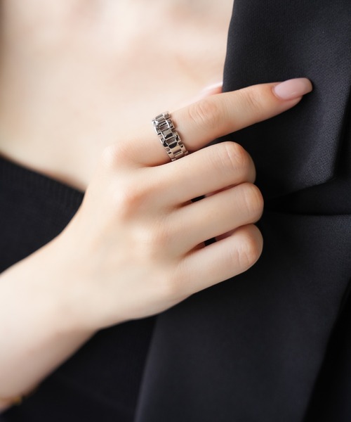 IAMUSE（アイアミューズ）の「金属アレルギー対応　ワイドチェーンリング S0994【IAMUSE】（リング・レディース・シルバー/ゴールド・FREE）」の2枚目の写真