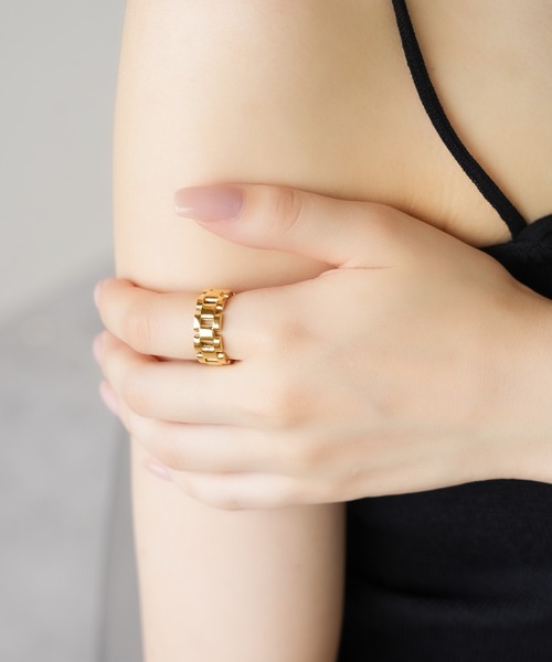 IAMUSE（アイアミューズ）の「金属アレルギー対応　ワイドチェーンリング S0994【IAMUSE】（リング・レディース・シルバー/ゴールド・FREE）」の7枚目の写真