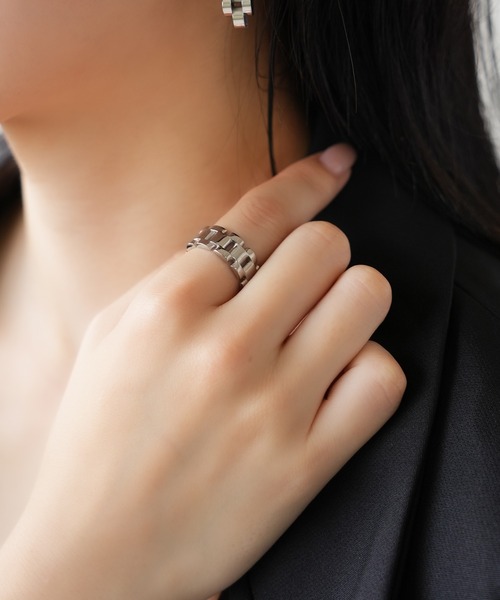 IAMUSE（アイアミューズ）の「金属アレルギー対応　ワイドチェーンリング S0994【IAMUSE】（リング・レディース・シルバー/ゴールド・FREE）」の12枚目の写真