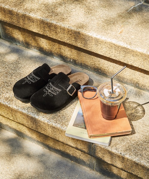 MONO-MART LADY'S(モノマートレディース)の「コンフォートサンダルフラワーステッチサンダル(サンダル・レディース・キャメル/グレイッシュベージュ/ブラック・S/M/L/LL)」の7枚目の写真