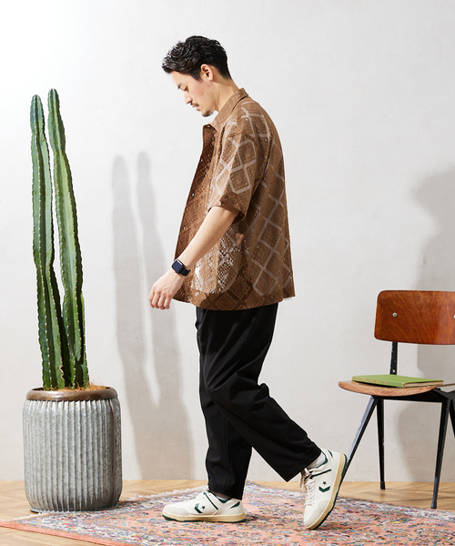 JOURNAL STANDARD relume（ジャーナルスタンダード　レリューム）の「サマーレース 半袖シャツ（シャツ/ブラウス・メンズ・アイボリー/ウッド/モスグリーン・MEDIUM/LARGE）」の21枚目の写真