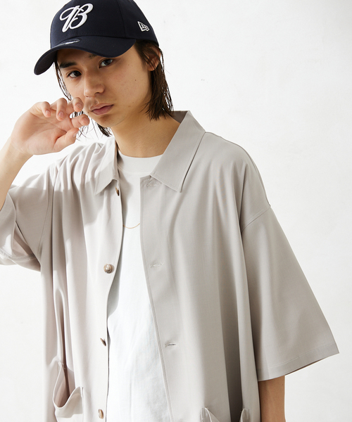 JOURNAL STANDARD relume(ジャーナルスタンダード レリューム)の「"イージーケア" SLUB TR TORO 半袖シャツ(シャツ/ブラウス・メンズ・アイボリー/チャコールグレー/ブラック・MEDIUM/LARGE)」の2枚目の写真