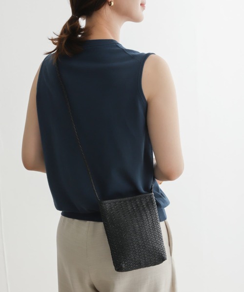 URBAN RESEARCH DOORS（アーバンリサーチドアーズ）の「レザーメッシュショルダーバッグ（ショルダーバッグ・レディース・ブラック/ブラック系その他/ホワイト・-）」の6枚目の写真