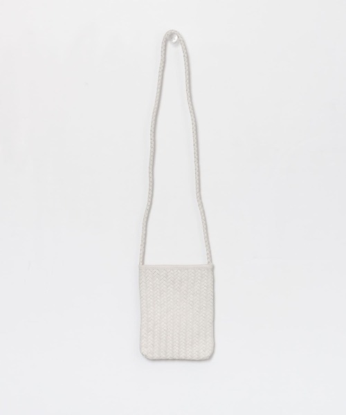 URBAN RESEARCH DOORS（アーバンリサーチドアーズ）の「レザーメッシュショルダーバッグ（ショルダーバッグ・レディース・ブラック/ブラック系その他/ホワイト・-）」の7枚目の写真