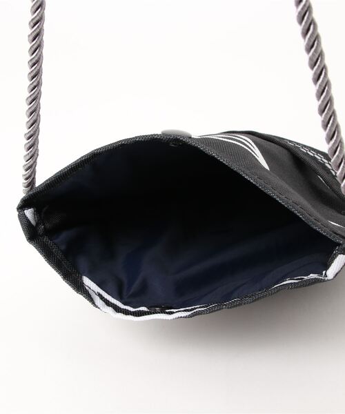 カヤ（カヤ）の「【カヤ】小紋雅話 サコッシュ（ショルダーバッグ・レディース・ネイビー/グリーン/ピンク/ブラック/ブルー・FREE）」の8枚目の写真