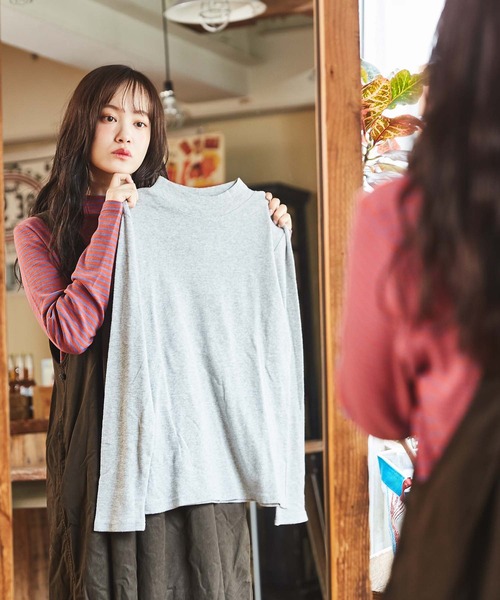 CUBE SUGAR（キューブシュガー）の「ショートスラブフライス無地長袖ハイネックインナー（Tシャツ/カットソー・レディース・グリーン/イエロー/ブルー/ブラック/トップグレー/ホワイト/オレンジ・M）」の16枚目の写真