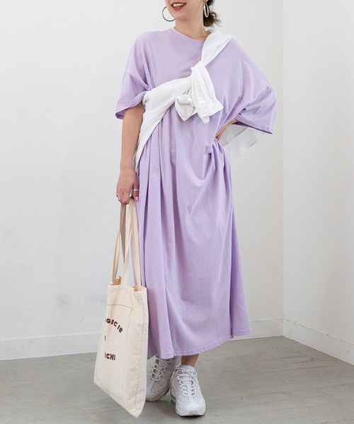 PICHI（ピイチ）の「サイドスリットオーバーサイズワンピ（ワンピース・レディース・ホワイト/ラベンダー/ブラック・FREE）」の3枚目の写真