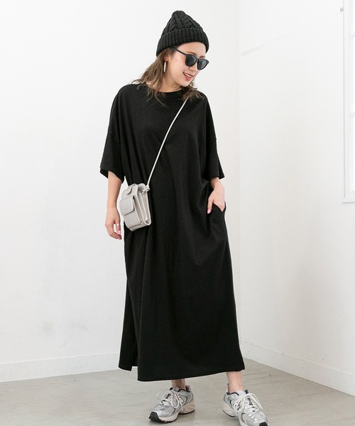 PICHI（ピイチ）の「サイドスリットオーバーサイズワンピ（ワンピース・レディース・ホワイト/ラベンダー/ブラック・FREE）」の2枚目の写真