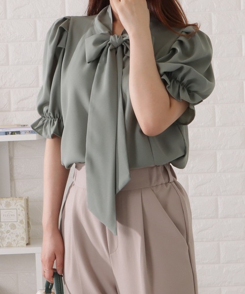 Lace Ladies(レースレディース)の「ボウタイ付きタック入りパワーショルダーブラウス(シャツ/ブラウス・レディース・ミント/ホワイト/ピンク系/グレー・S/FREE)」の18枚目の写真