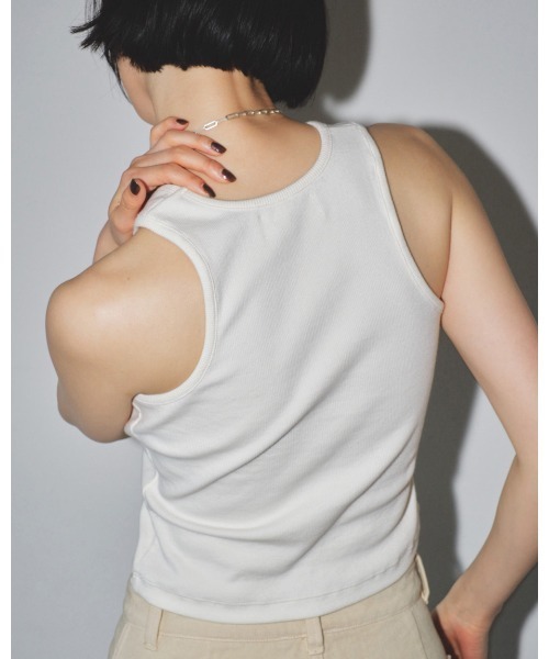 TODAYFUL（トゥデイフル）の「american sleeve tank top（タンクトップ・レディース・ホワイト/チャコールグレー/ベージュ/ラベンダー・FREE）」の13枚目の写真