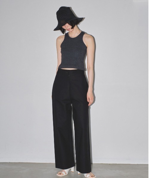 TODAYFUL（トゥデイフル）の「american sleeve tank top（タンクトップ・レディース・ホワイト/チャコールグレー/ベージュ/ラベンダー・FREE）」の15枚目の写真