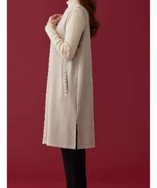BELLUNA（ベルーナ）の「パールビーズ使いロングジレ（スーツジャケット・レディース・ブラック/ブルー/ベージュ・LARGE/X-LARGE/MEDIUM）」の6枚目の写真