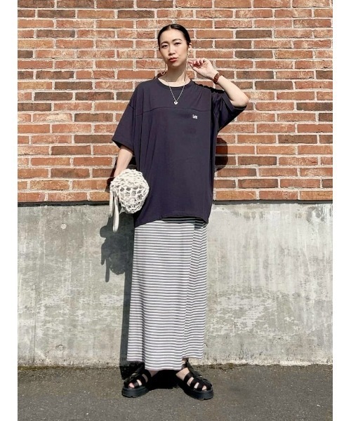 Lee(リー)の「【Lee】バックスクエアロゴTシャツ(Tシャツ/カットソー・レディース・ダークグレー・L/M)」の20枚目の写真