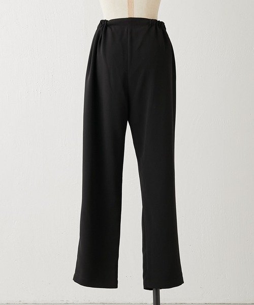 ear PAPILLONNER(イアパピヨネ)の「フロントタックパンツ【SUM1 STYLE(スミ スタイル)】(スラックス・レディース・ブラック・ONE SIZE)」の8枚目の写真