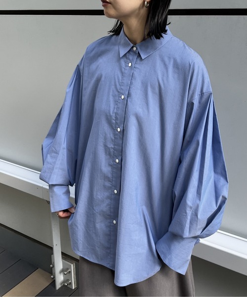 A part by（アパートバイ）の「ソロテックスコクーンBIGシャツ（シャツ/ブラウス・レディース・チャコールグレー/オフホワイト/ブルー・FREE）」の3枚目の写真