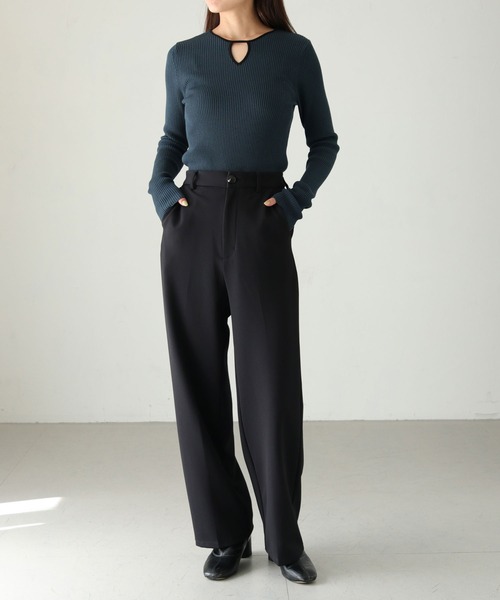 cheriella（シェリエラ）の「【cheriella】WEB限定配色デザインネックニット WEB LIMITED CONTRAST DESIGN NECK KNIT（ニット/セーター・レディース・ダークグレー/ダークブルー/アイボリー/ダークグリーン/ブラック/ワインレッド・M）」の21枚目の写真