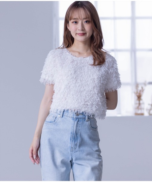 clear（クリア）の「フェザー半袖ショートトップス（Tシャツ