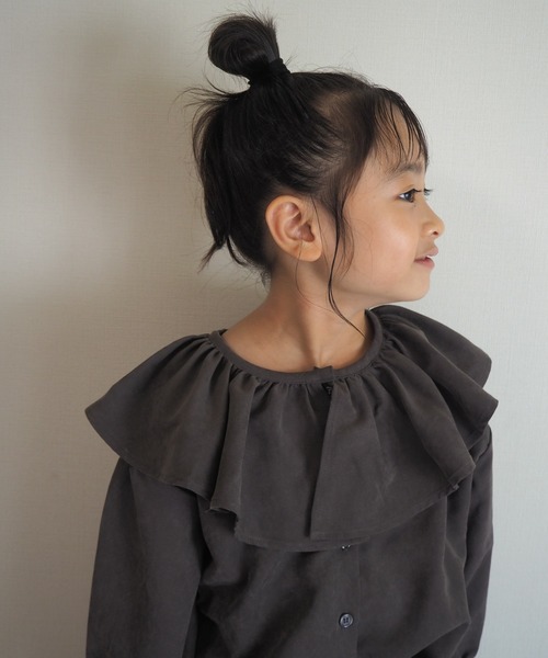 CIAOPANIC TYPY（チャオパニックティピー）の「【KIDS】ピーチ起毛フリルブラウス（シャツ/ブラウス・キッズ・アイボリー/チャコールグレー・S/M/L/XL/XXL）」の7枚目の写真