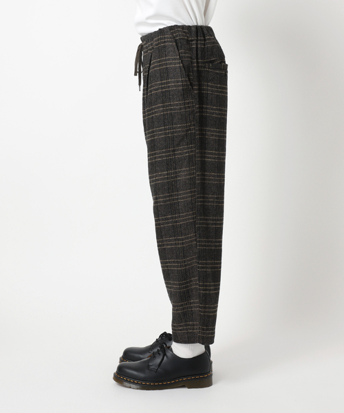 JOURNAL STANDARD relume(ジャーナルスタンダード レリューム)の「ツイード チェックイージーパンツ(スラックス・メンズ・ブラウン/ブラック・MEDIUM/LARGE)」の20枚目の写真