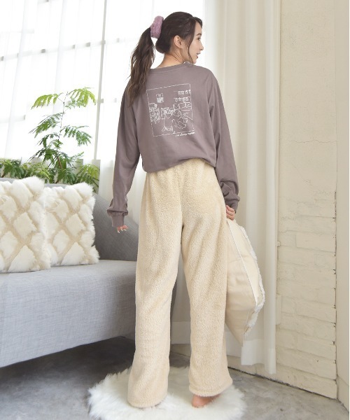 ad thie(アドティエ)の「ボア ロング パンツ(ルームウェア/パジャマ・レディース・チャコール/ピンク/ブラック/ブルー/ミント/オフホワイト/ナチュラル/ネイビー・FREE)」の10枚目の写真