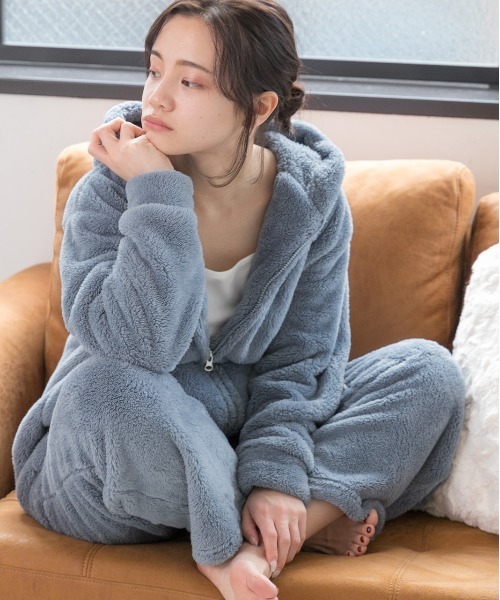 ad thie(アドティエ)の「ボア ロング パンツ(ルームウェア/パジャマ・レディース・チャコール/ピンク/ブラック/ブルー/ミント/オフホワイト/ナチュラル/ネイビー・FREE)」の16枚目の写真
