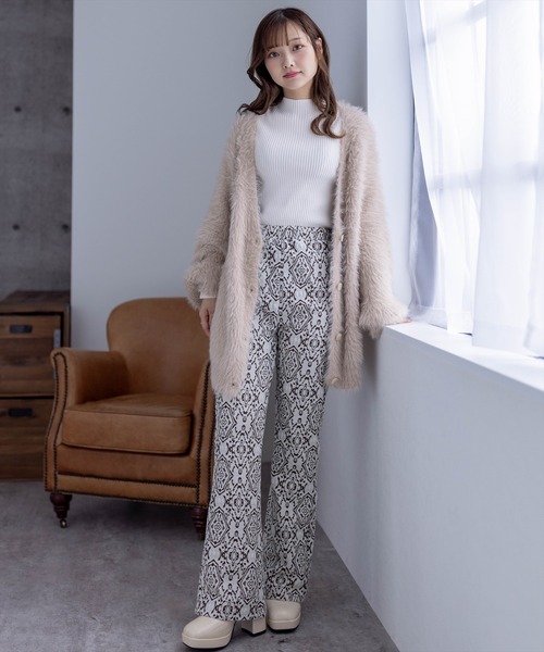 clear（クリア）の「ジャガードカットフレアパンツ[低身長用サイズ有]（その他パンツ・レディース・ブラック/ピンク/ベージュ・F/XS）」の7枚目の写真