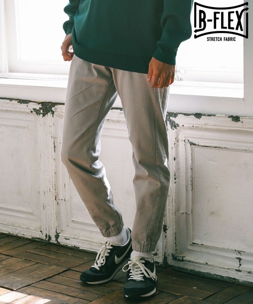 BAYFLOW（ベイフロー）の「【B-FLEX】[12色展開 穿き心地抜群!] ストレッチジョグパンツ（その他パンツ・メンズ・オフホワイト/イエロー/ブラック/グレー/ブルー/カーキ/ブラック系/グレー系/オリーブ/ブルー系/グレイッシュベージュ/ブラウン・LARGE/MEDIUM/SMALL/X-LARGE）」の7枚目の写真