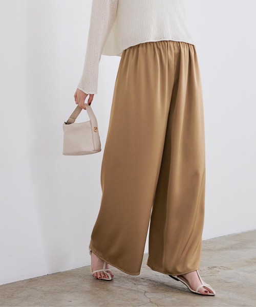 UR'S（ユアーズ）の「サテンイージードレープパンツ（その他パンツ・レディース・スミクロ/カーキ/アイボリー/キャメル/ダークブラウン・L/S/M）」の20枚目の写真