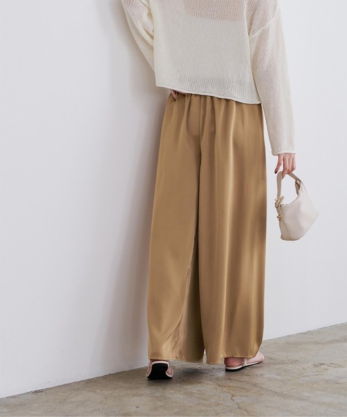 UR'S（ユアーズ）の「サテンイージードレープパンツ（その他パンツ・レディース・スミクロ/カーキ/アイボリー/キャメル/ダークブラウン・L/S/M）」の22枚目の写真