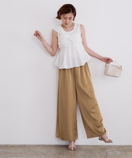 UR'S（ユアーズ）の「サテンイージードレープパンツ（その他パンツ・レディース・スミクロ/カーキ/アイボリー/キャメル/ダークブラウン・L/S/M）」の18枚目の写真