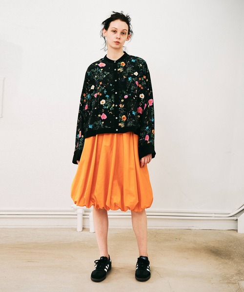 NOISE MAKER(ノイズメーカー)の「【追加⑦】ボタニカル柄オーバーサイズシャツ(シャツ/ブラウス・レディース・ブラック/オフホワイト・FREE)」の14枚目の写真