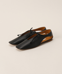 【PIPPICHIC】ピッピシック　ビジューVカットフラットパンプス PIPPICHIC(ピッピシック)のVカットビジューパンプス通販