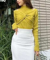 AMBIENT（アンビエント）の「フロントツイストレイヤードデザインニット（ニット/セーター）」