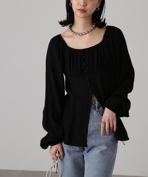 FREE'S MART（フリーズマート）の「フロントスリット2WAYオフショルギャザーブラウス（シャツ/ブラウス・レディース・ブルー/ブラック/ホワイト・FREE）」の21枚目の写真