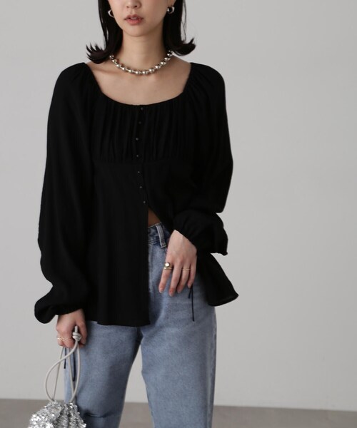 FREE'S MART（フリーズマート）の「フロントスリット2WAYオフショルギャザーブラウス（シャツ/ブラウス・レディース・ブルー/ブラック/ホワイト・FREE）」の22枚目の写真