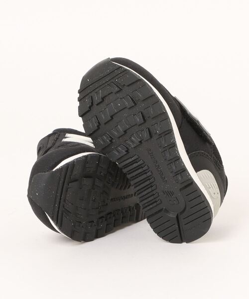 NEW BALANCE（ニューバランス）の「new balance ニューバランス IO313 ベビースニーカー ベビーシューズ 子供靴 ワンベルト 710313 JI2 ブラック（スニーカー・キッズ・ブラック/アイボリー/モスグリーン/パープル系その他・12.5cm/13.0cm/13.5cm/14.0cm/14.5cm/15.0cm/15.5cm/16.0cm/16.5cm）」の6枚目の写真