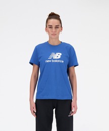 Sport Essentials Stacked Logo ショートスリーブTシャツ