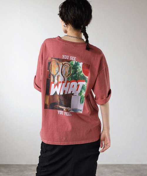 COMMRE(コムル)の「パウダーブリーチフォトルーズTシャツ(Tシャツ/カットソー・レディース・ピンク/ベージュ/チャコールグレー・FREE)」の1枚目の写真