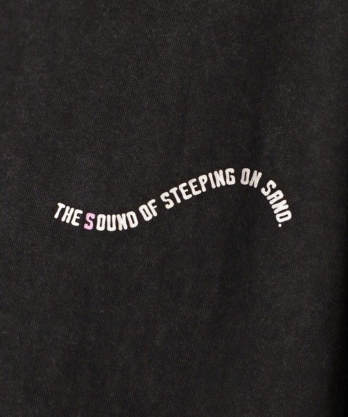 COMMRE(コムル)の「パウダーブリーチフォトルーズTシャツ(Tシャツ/カットソー・レディース・ピンク/ベージュ/チャコールグレー・FREE)」の7枚目の写真