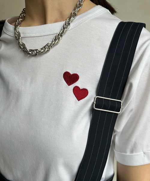 DouDou（ドゥドゥ）の「【WEB限定】ダブルハート刺繍TEE（Tシャツ/カットソー・レディース・ホワイト/ブラック/ホワイト系その他・FREE）」の20枚目の写真